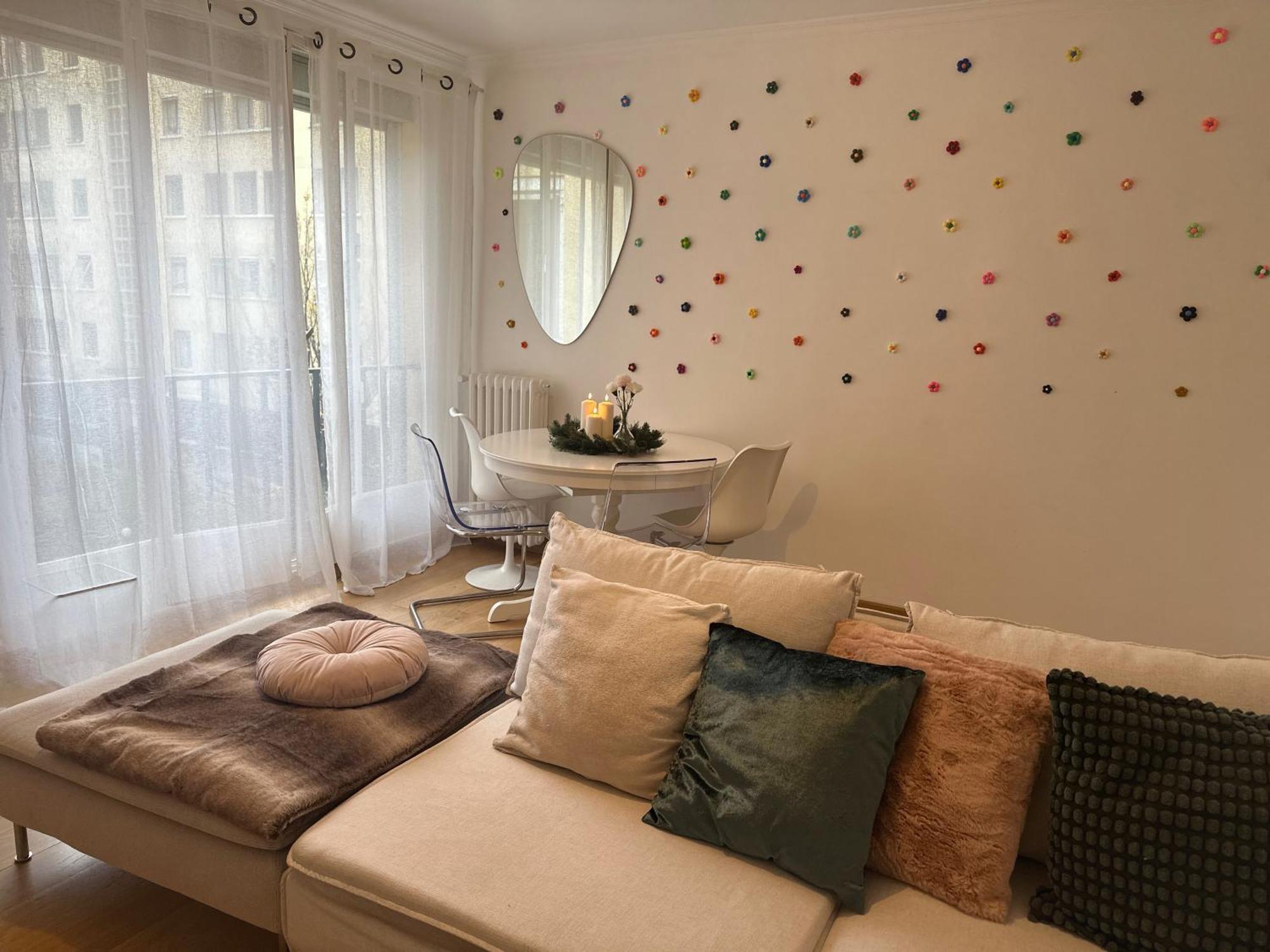Cozy 3 Bedroom Apartment Dans Republique Paris Exterior photo